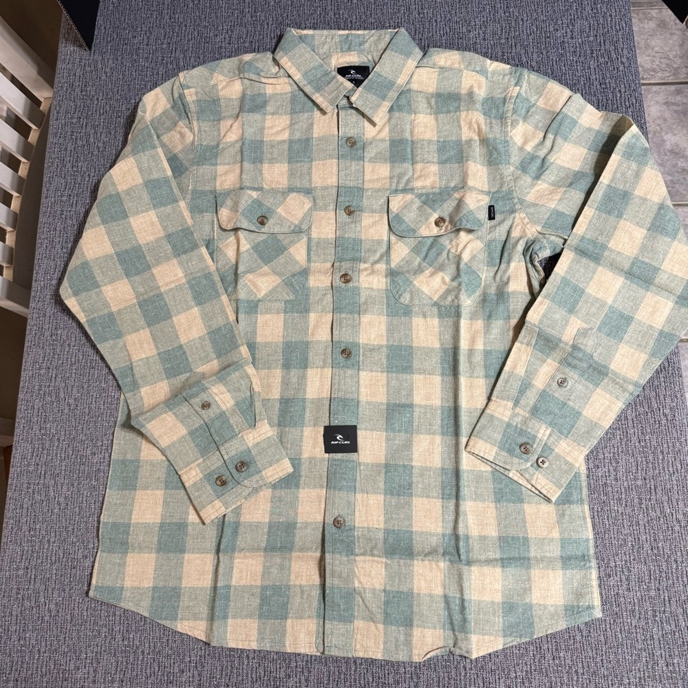 Rip Curl Casual Green and Cream Button Down Shirt